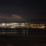 Spacious By The Sea For 6, Northern Lights & Fjord Views Tromsø