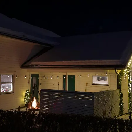 Spacious Seaside With Fjord Views, Comfortable For 6, Max 8 ヴィラ *