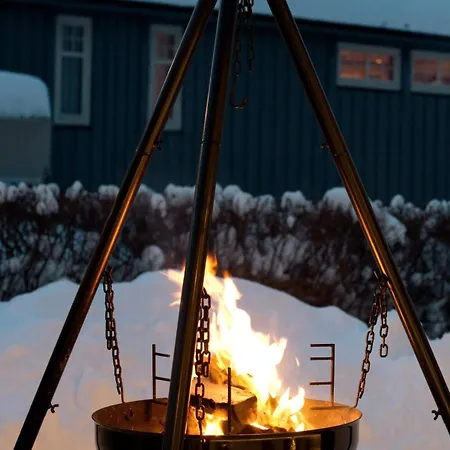 Spacious By The Sea For 6, Northern Lights & Fjord Views Villa Tromsø